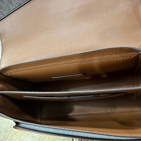 ❗️SOLD ❗️Michael Kors Lita Medium Monogram Shoulder Crossbody Bag - Picture 9 of 12